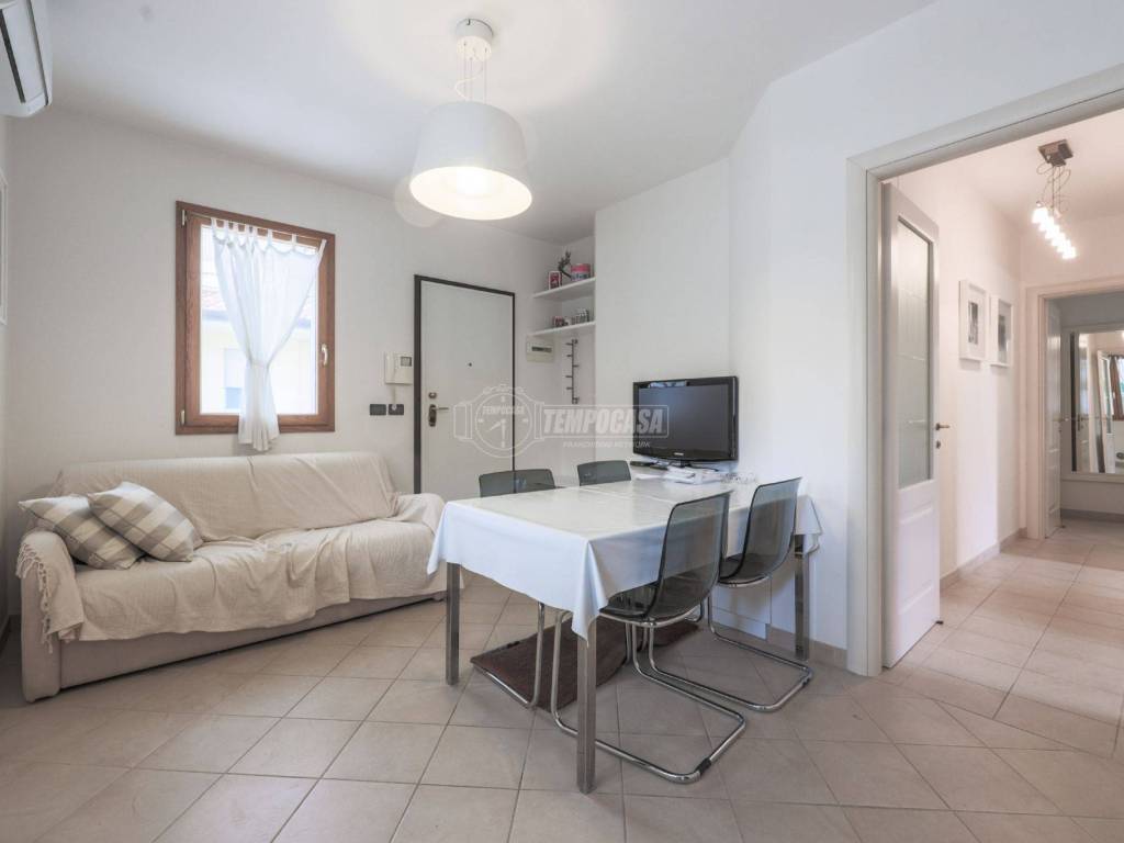 Appartamento a Riccione in Viale Arno - Foto 2
