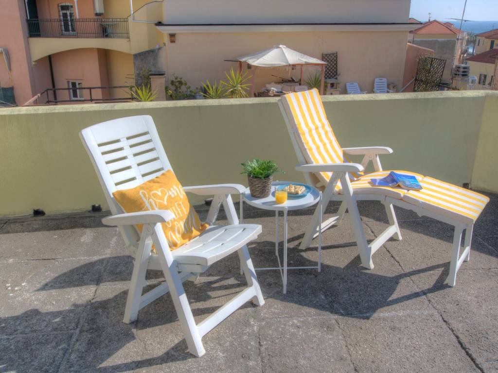Appartamento a Finale ligure in Strada Antico Mulino, 2 - Foto 4