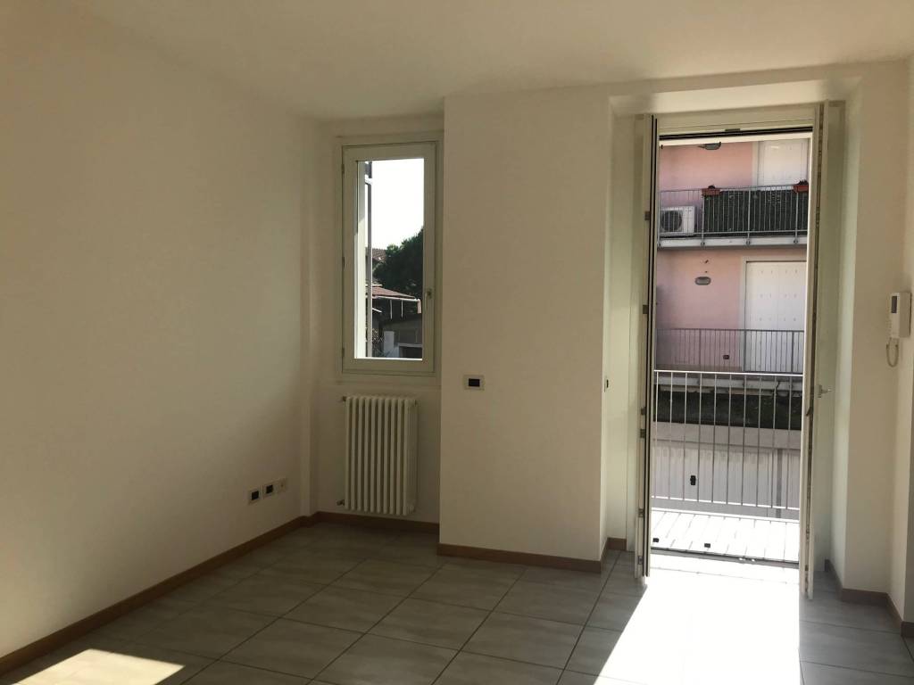 Appartamento a Casorate sempione in Via Novara - Foto 5