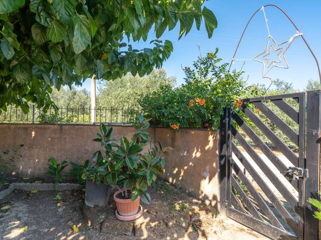 Rustico / casale a Tarquinia in Via Aurelia - Foto 3