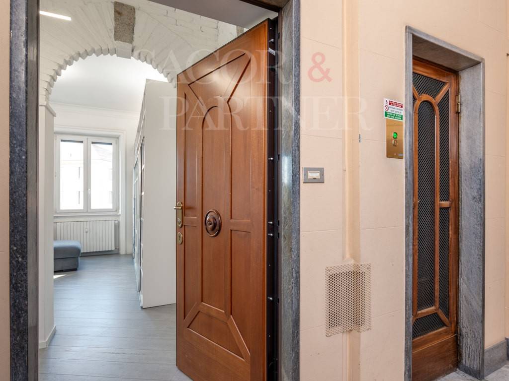 Appartamento a Milano in Via Costanza, 37 - Foto 2