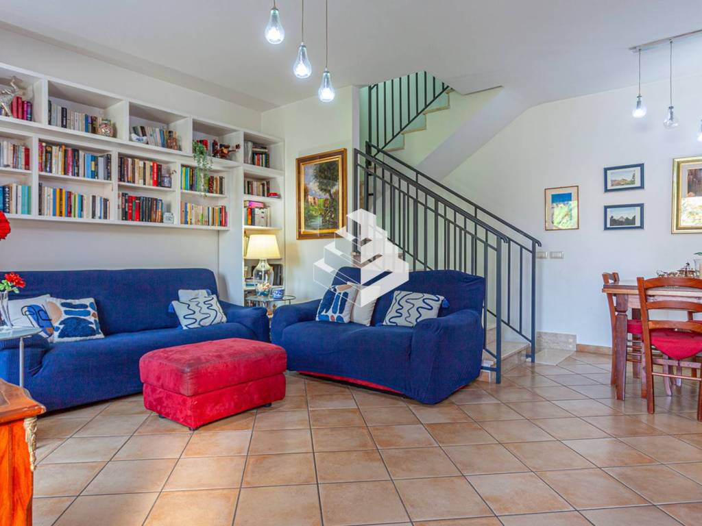 Villa a Roma in Via della Riserva Grande, 72 - Foto 3