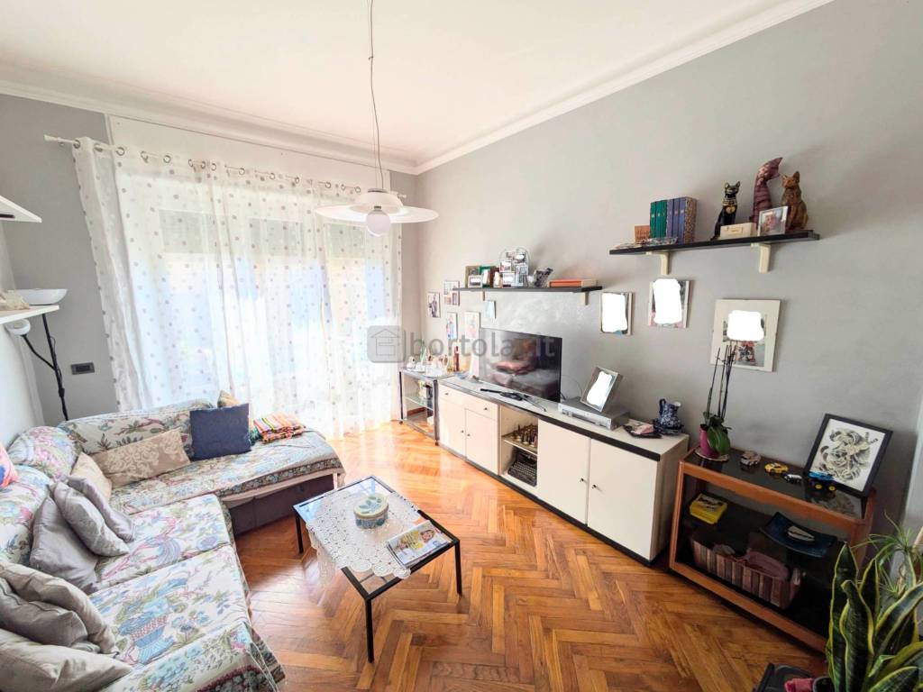 Appartamento a Genova in Via Peschiera - Foto 1