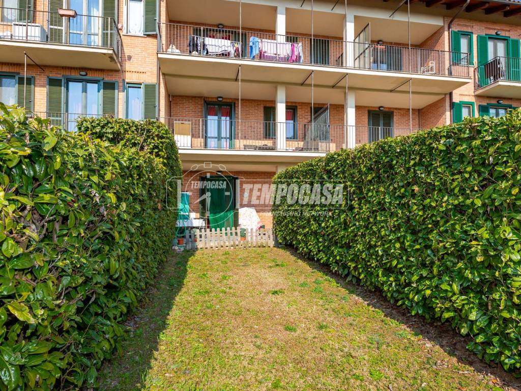 Appartamento a Villanova d'asti in Piazzale Giuseppe Garibaldi 2 - Foto 2