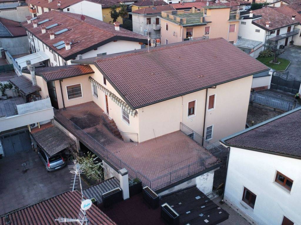 Villa a Castrezzato in Via Giovanni Pascoli - Foto 4
