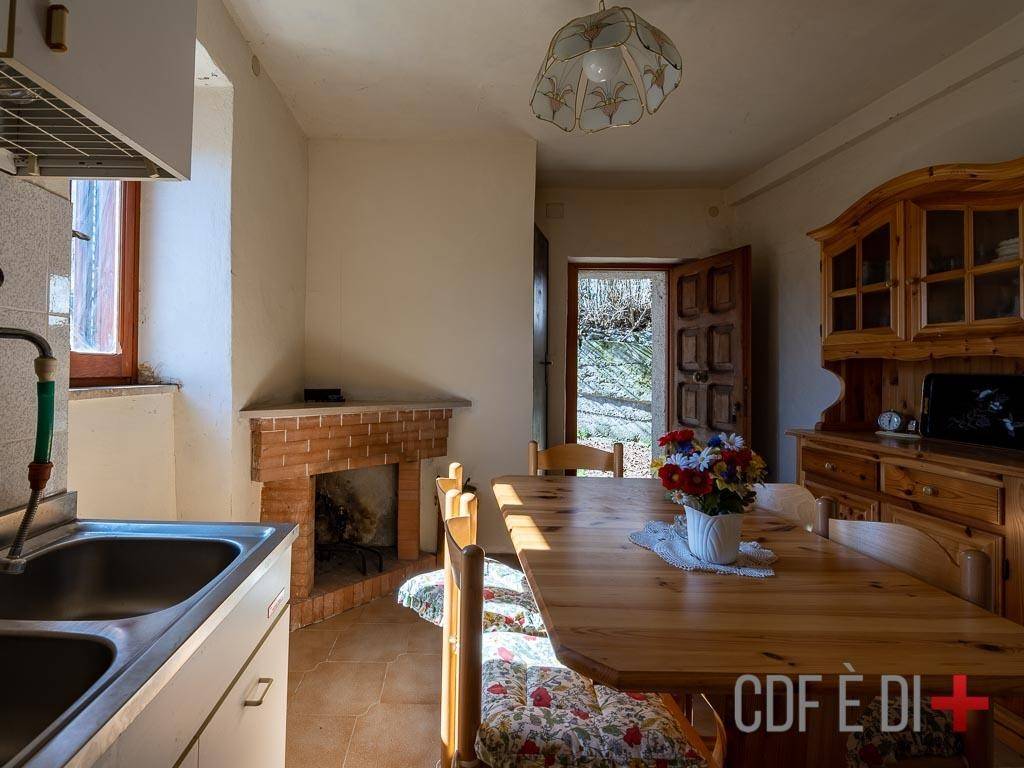 Appartamento a Pescorocchiano in Via degli Orti - Foto 5