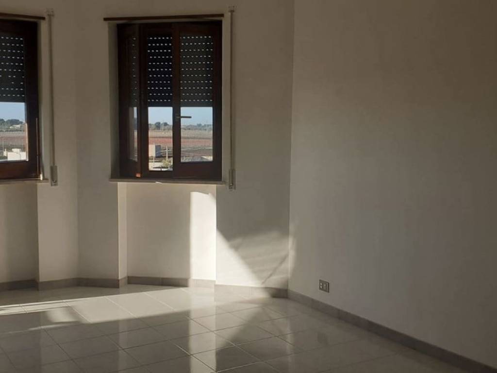 Appartamento a Manduria in Via Antonio Annarumma, 16 - Foto 2