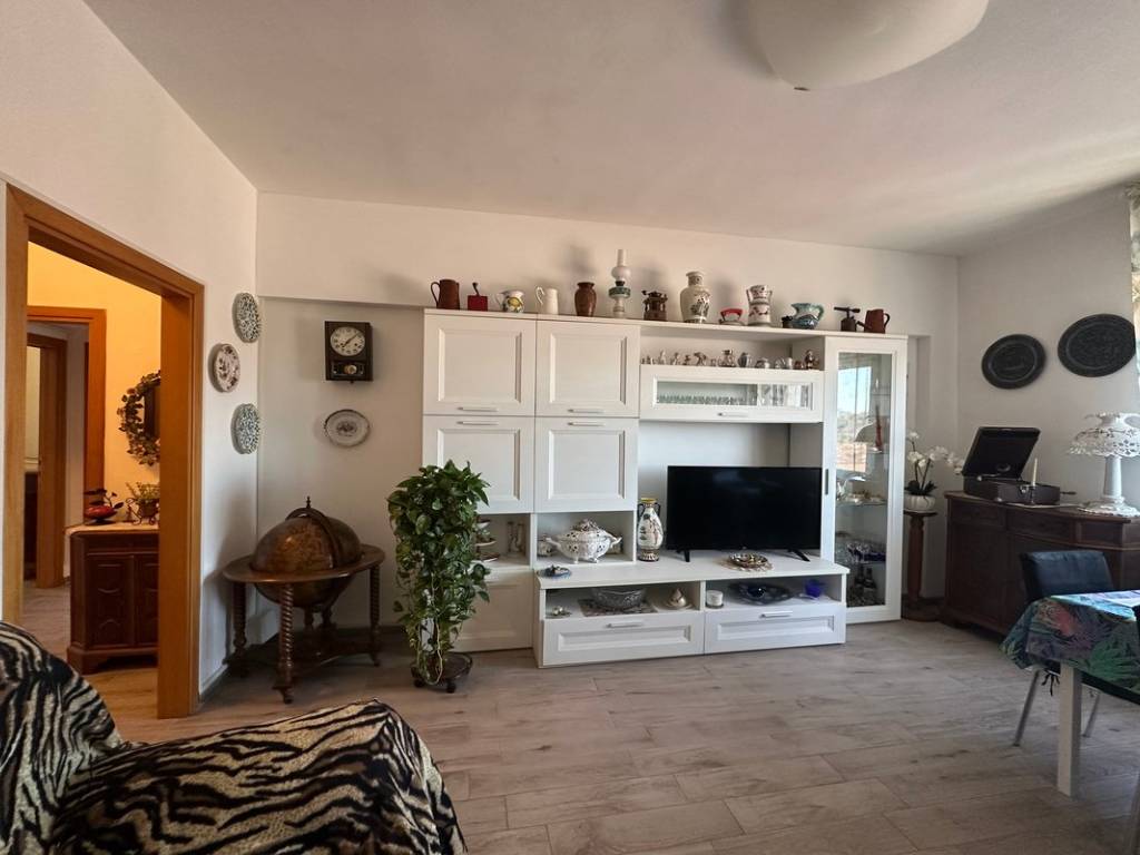 Appartamento a Rosignano marittimo in Via Pietro Mascagni - Foto 3
