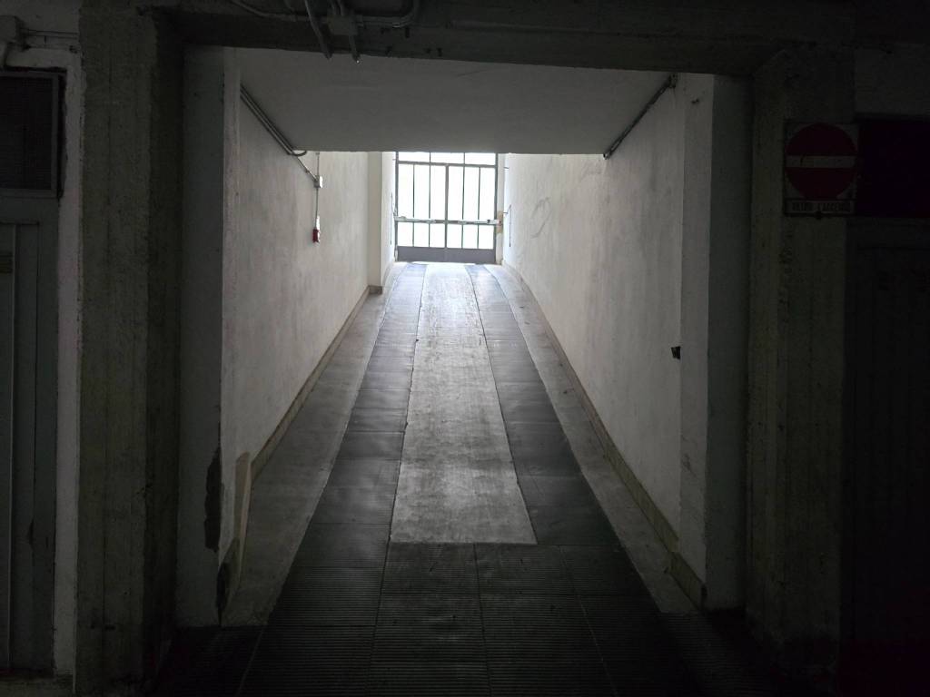 Box / garage a Alessandria in Via Marsala, 16 - Foto 2