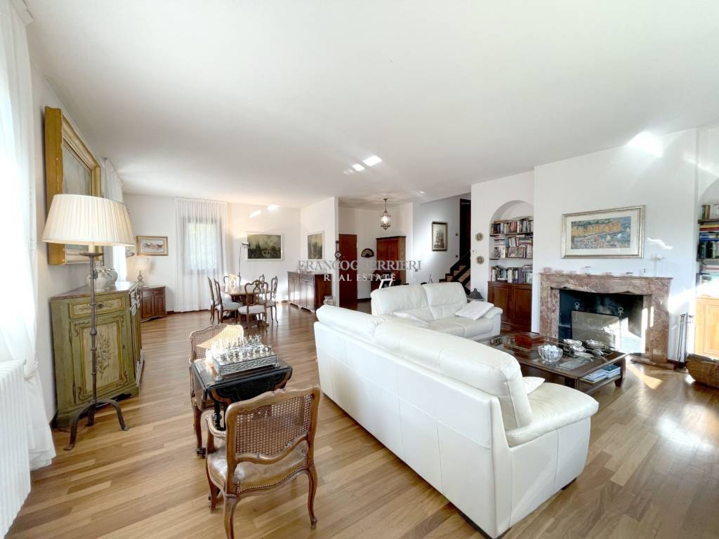 Villa a Casatenovo in Via San Eurosia - Foto 2