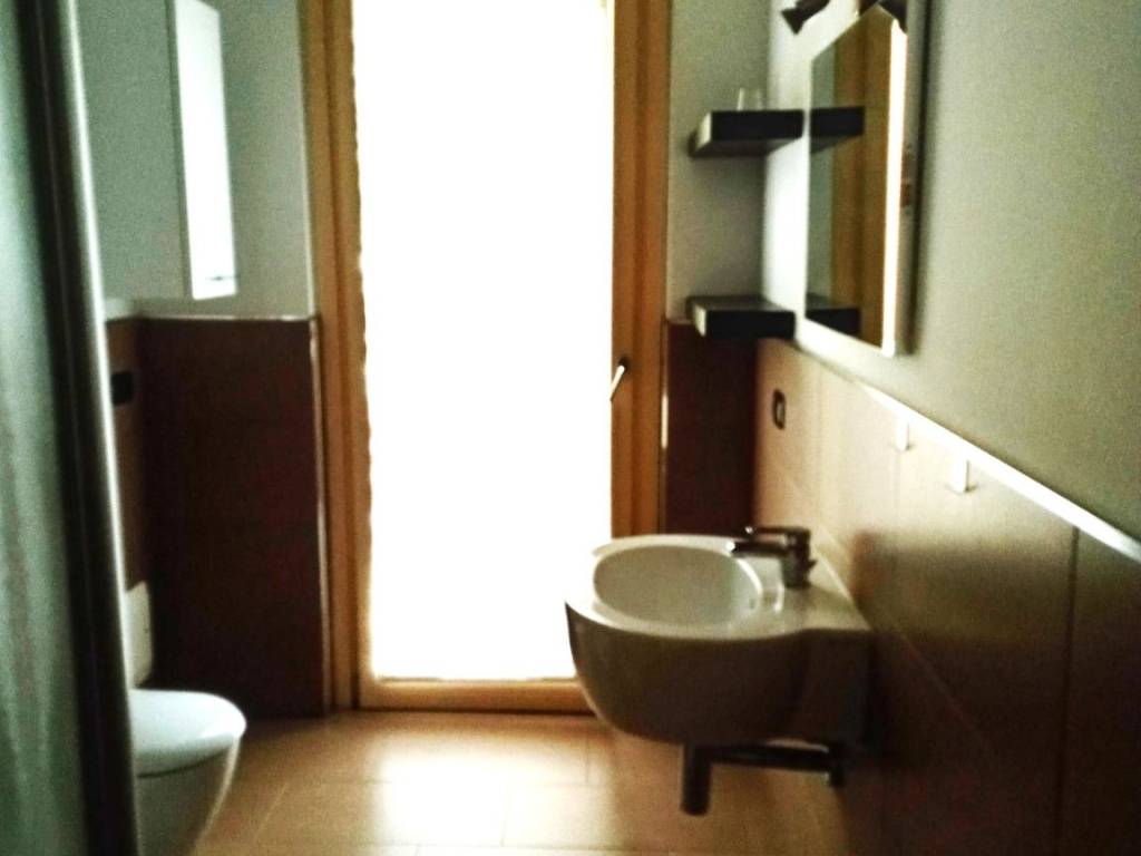 Appartamento a Piacenza in Via Gian Carlo Pizzi - Foto 4