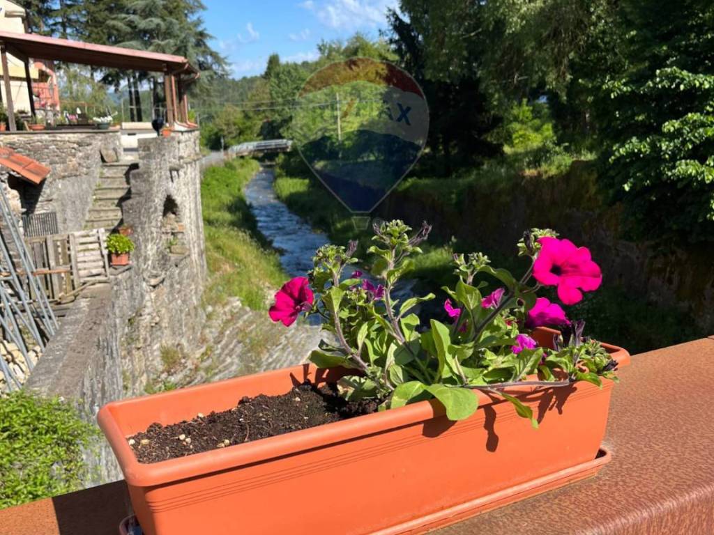Casa indipendente a Pignone in via Piano, 35 - Foto 3