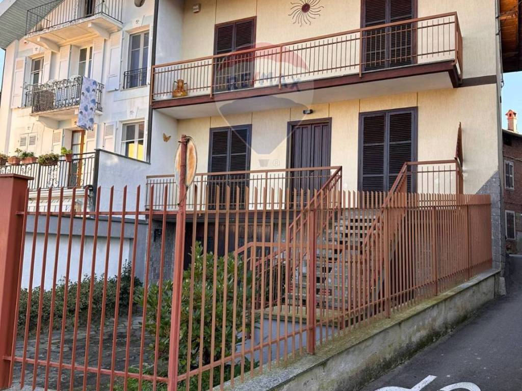 Casa indipendente a Sostegno in piazza santa Caterina, 11 - Foto 5