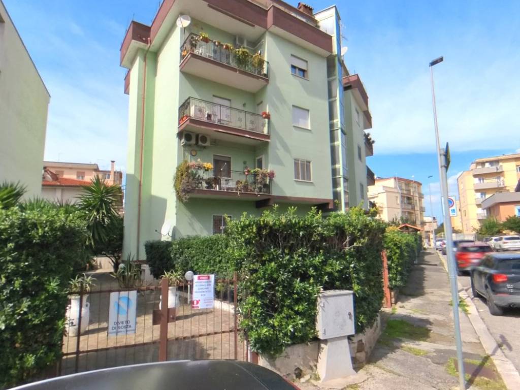 Appartamento a Aprilia in Via Giotto, 14 - Foto 2