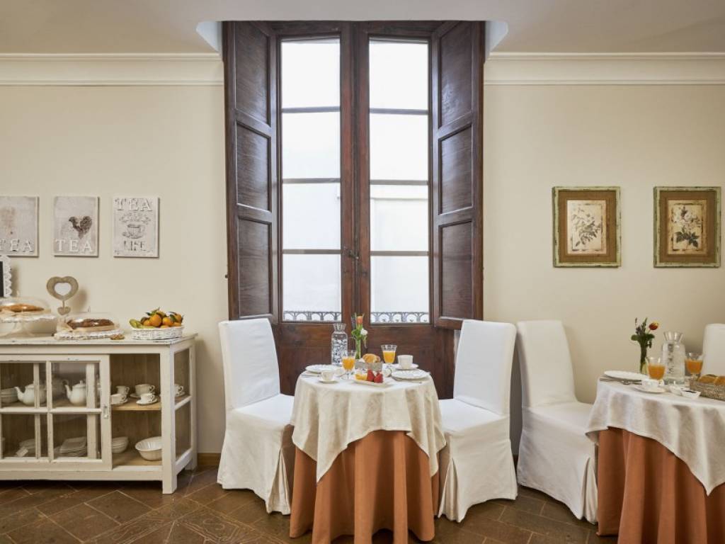 Palazzo / stabile a Cagliari in Via Alberto Lamarmora - Foto 2