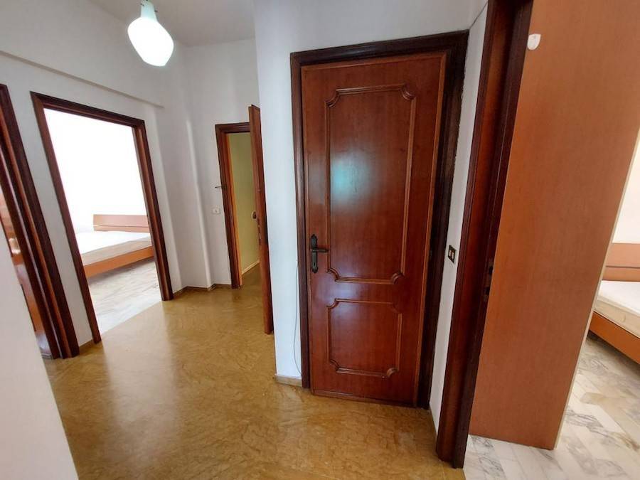 Appartamento a Finale ligure in Via Camillo Sbarbaro - Foto 5