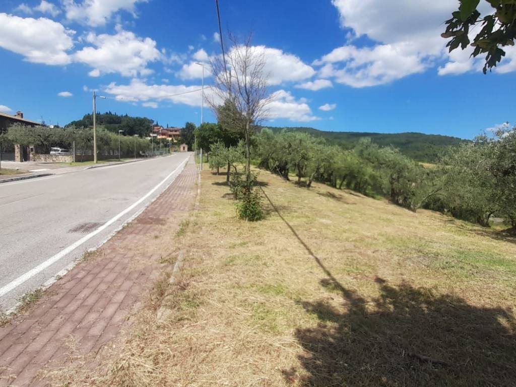 Terreno a Deruta in Via Martiri della Resistenza - Foto 2