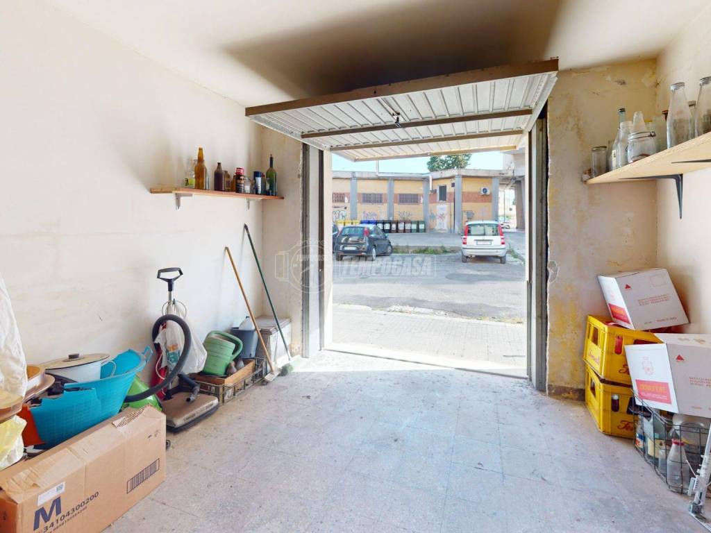 Box / garage a Lecce in Via Luigi Maggiulli 10 - Foto 5