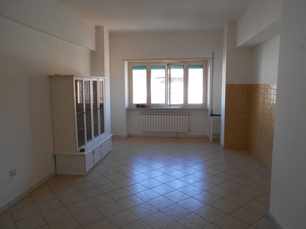 Appartamento a Cassino in Via Gioacchino Rossini - Foto 3