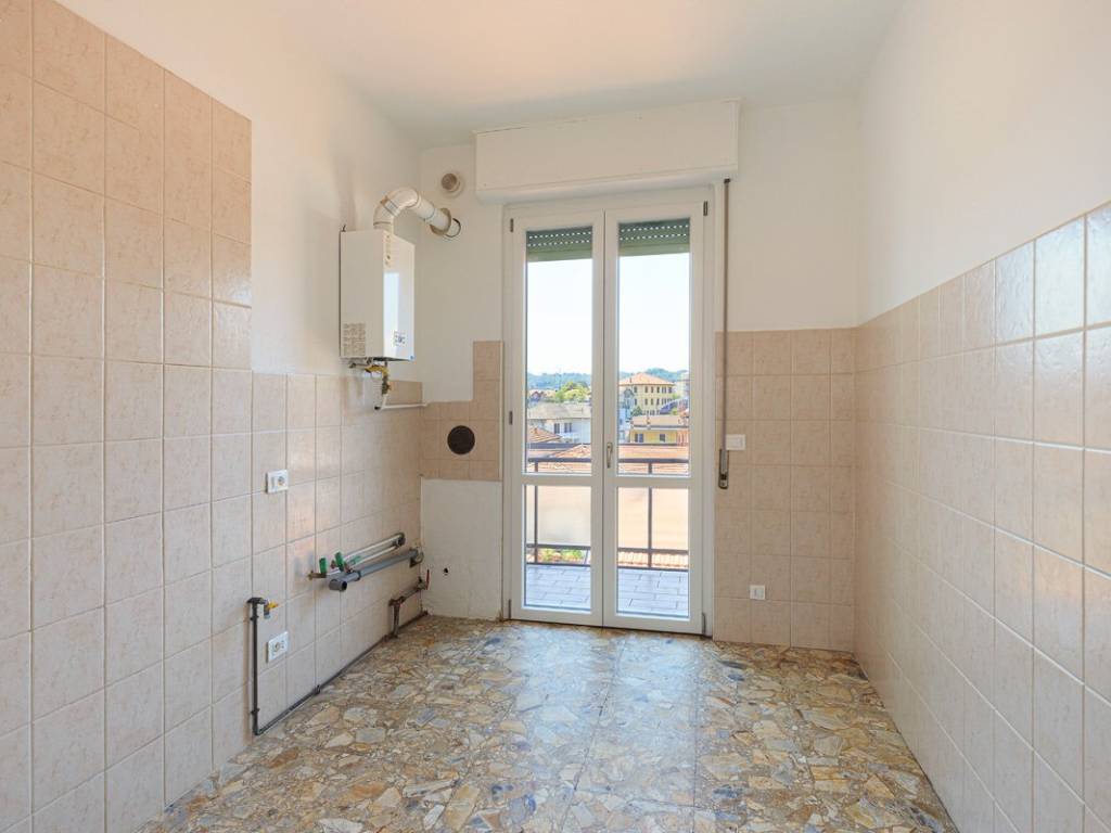 Appartamento a Arona in Via Torino, 29 - Foto 3