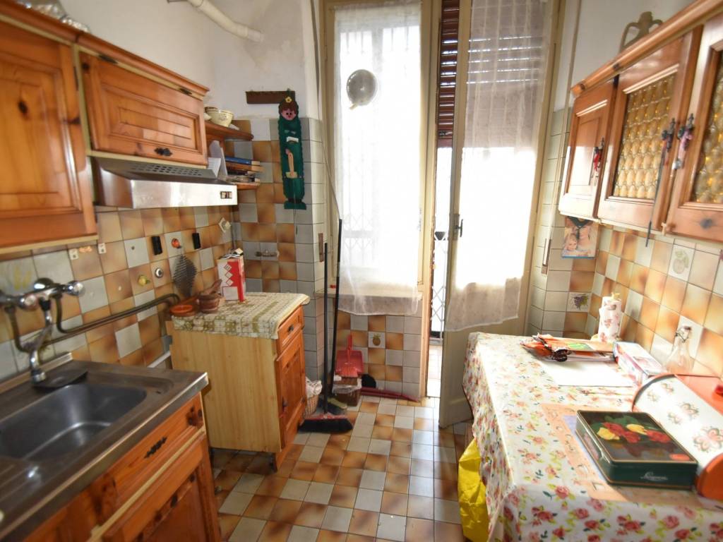 Appartamento a Vercelli in Via Conte Rosso - Foto 4