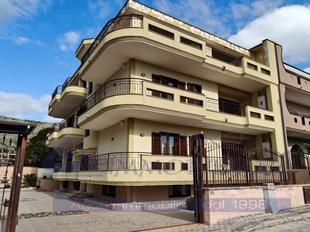 Villa a Maddaloni in Via Vallone, 32 - Foto 3
