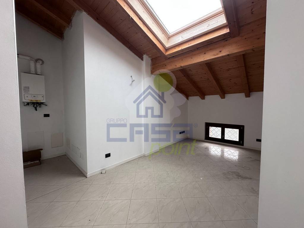 Appartamento a Castiraga vidardo in VIA ROMA 16 - Foto 4
