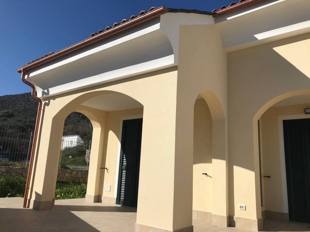 Villa a Loano in Via Marici - Foto 2