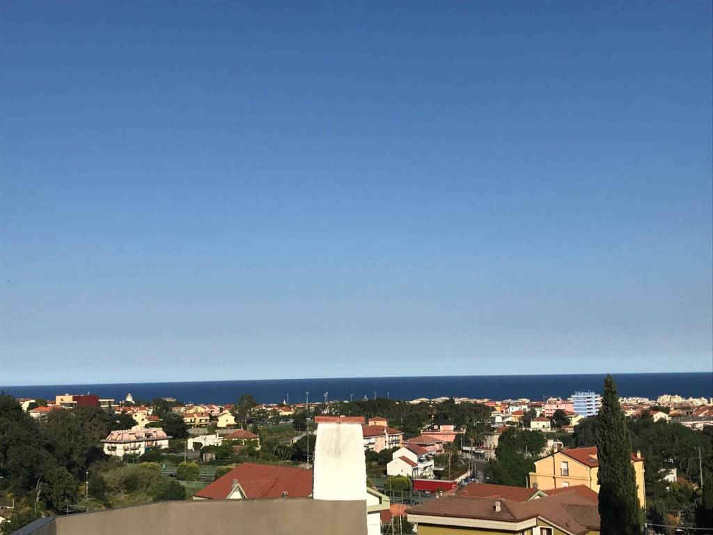 Villa a Loano in Via Marici - Foto 4