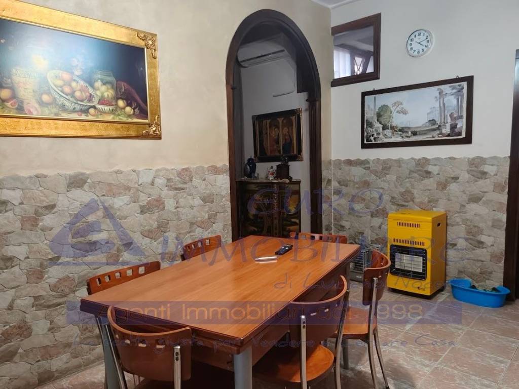 Appartamento a Maddaloni in Via San Benedetto, 2 - Foto 2