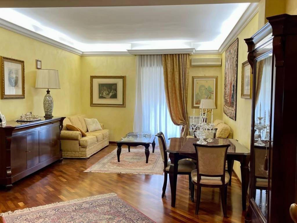 Appartamento a Siracusa in Viale Santa Panagia, 136 - Foto 2