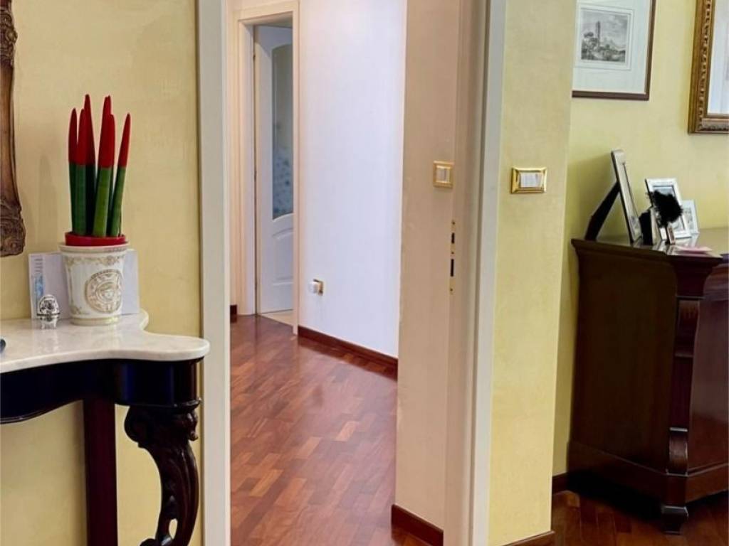 Appartamento a Siracusa in Viale Santa Panagia, 136 - Foto 3