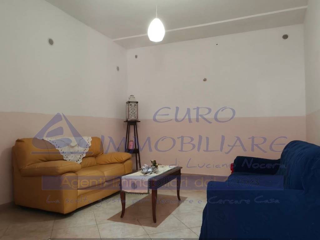 Appartamento a Maddaloni in Via San Benedetto, 2 - Foto 2