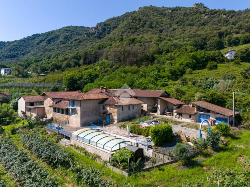 Casa indipendente a Revello in Via dei Grilli, 3 - Foto 2