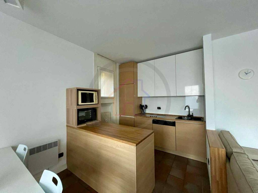 Appartamento a Barzanò in Via Giuseppe Mazzini - Foto 2