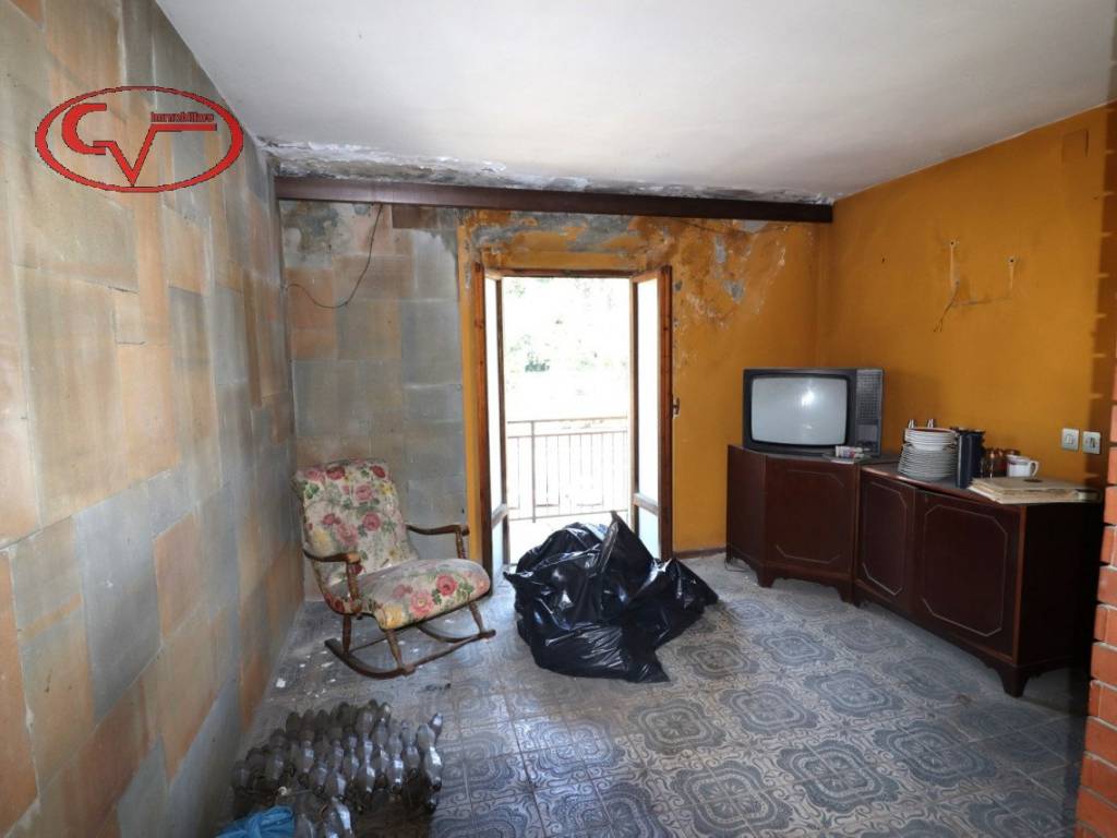 Appartamento a Montevarchi in Via dei Mille - Foto 2