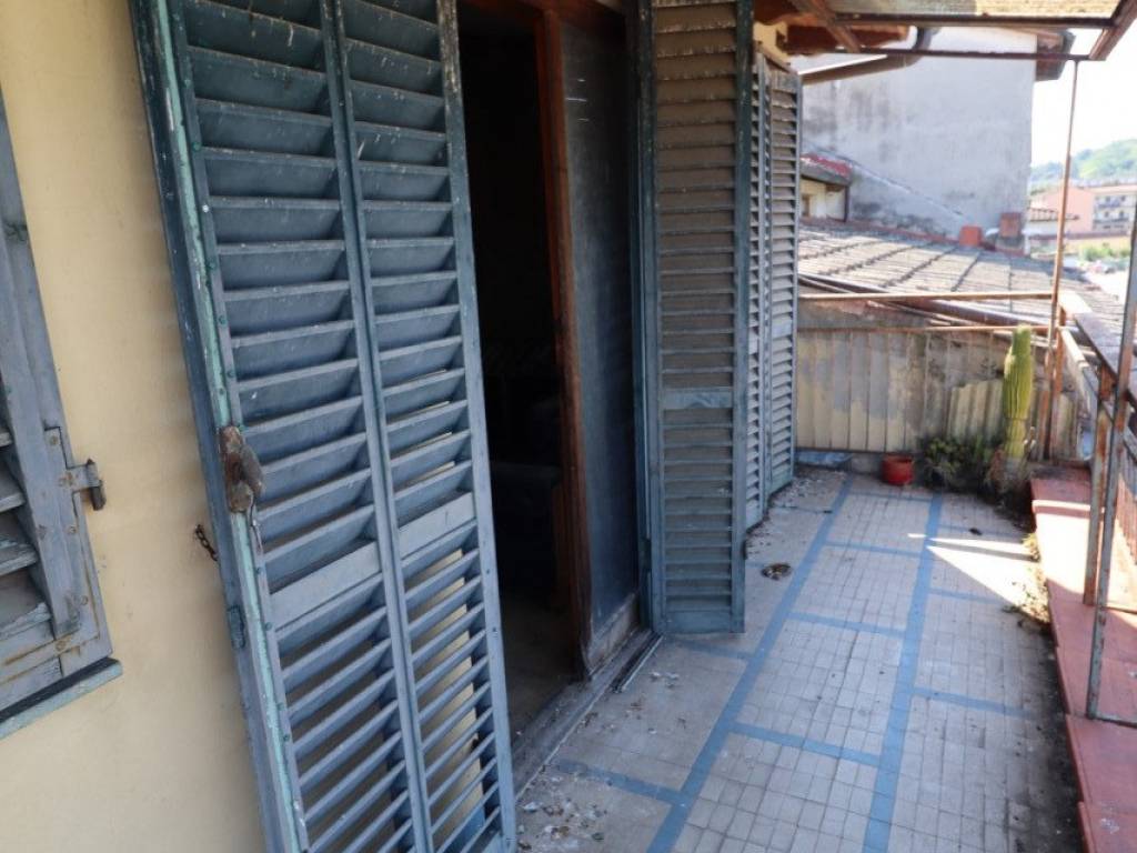Appartamento a Montevarchi in Via dei Mille - Foto 5