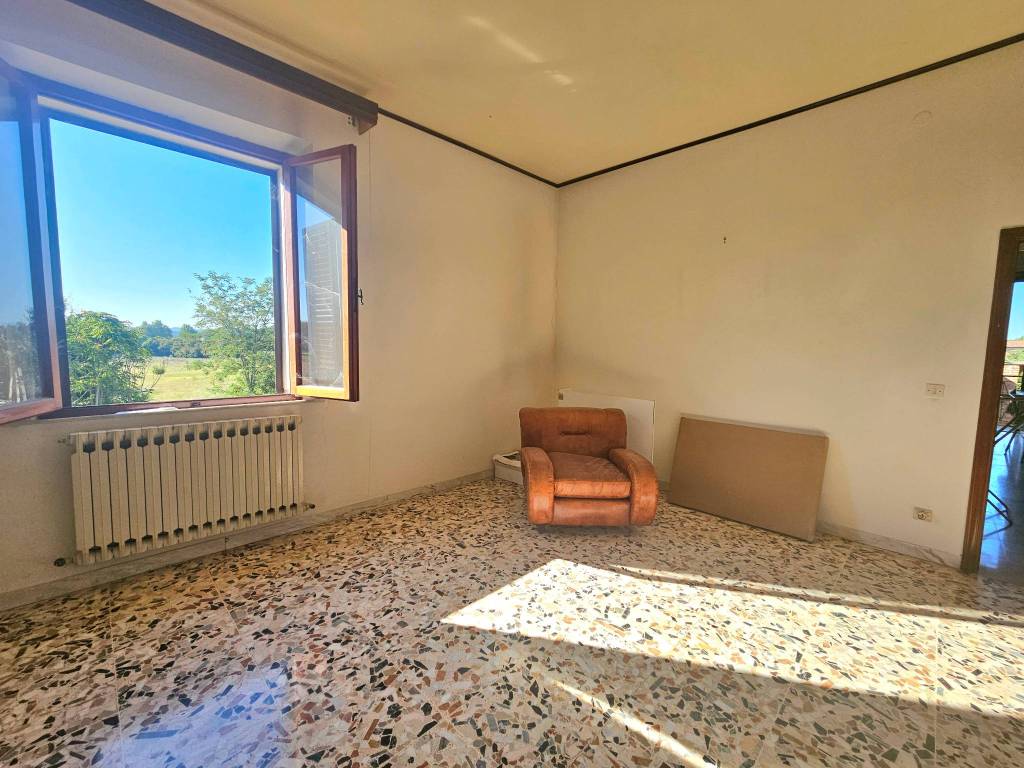 Casa indipendente a Foiano della chiana in Via Pialla - Foto 4
