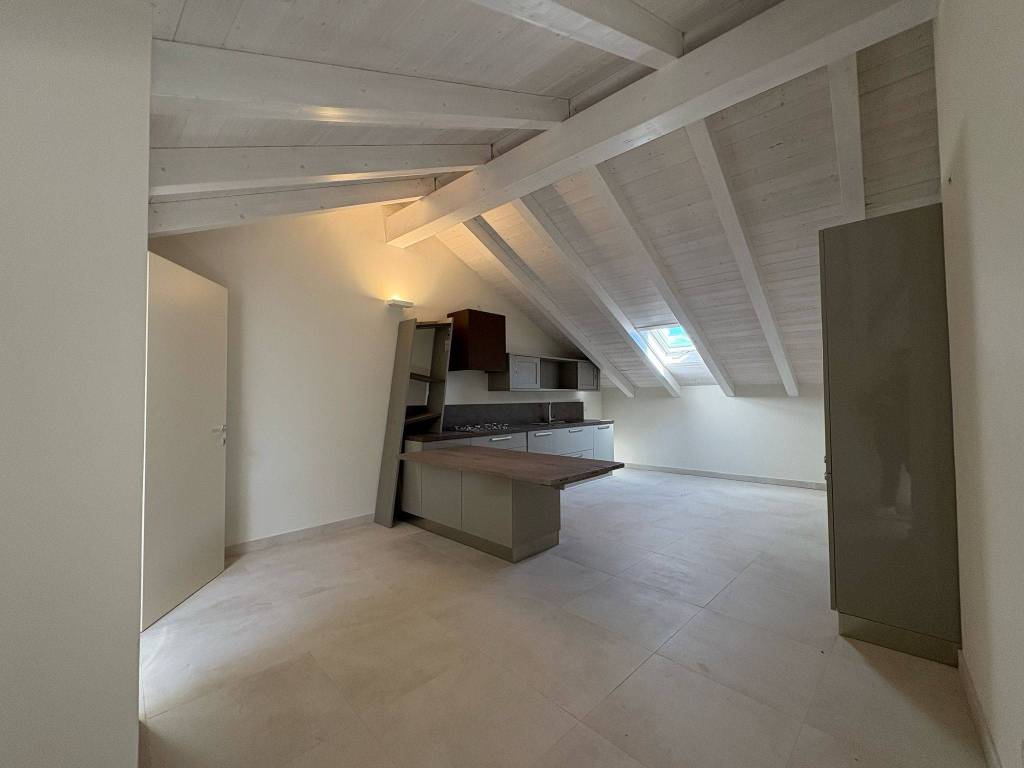 Attico / mansarda a Vistarino in Via Municipio Vecchio - Foto 5