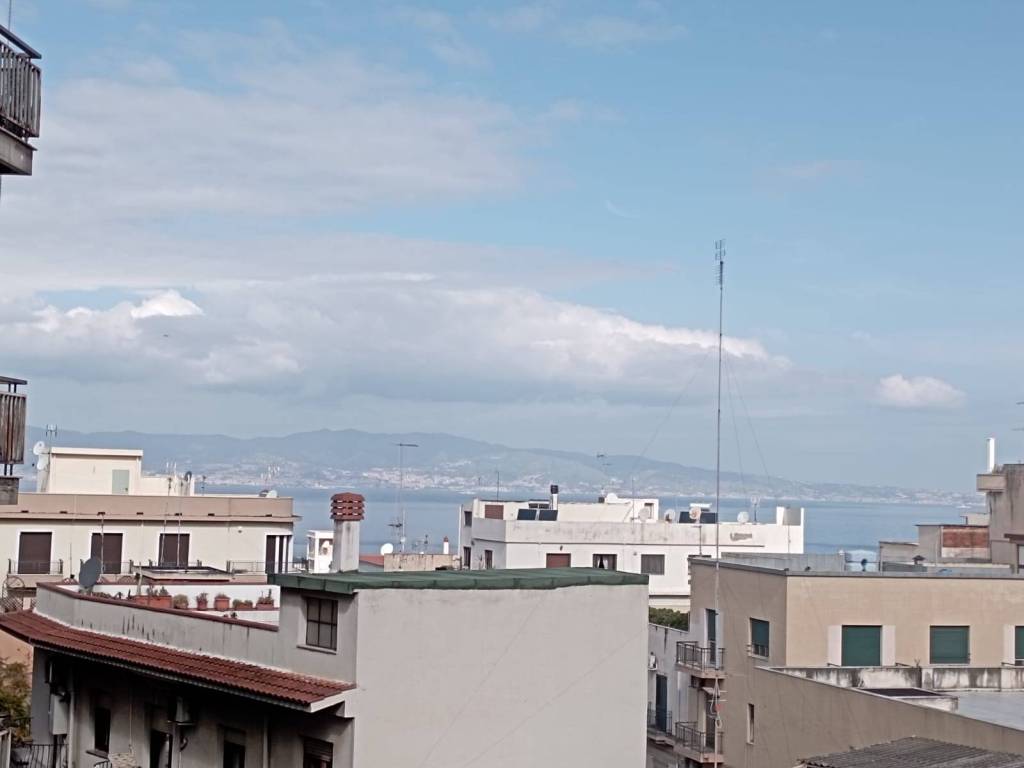 Appartamento a Reggio calabria in Via Trabocchetto 1, 6 - Foto 5