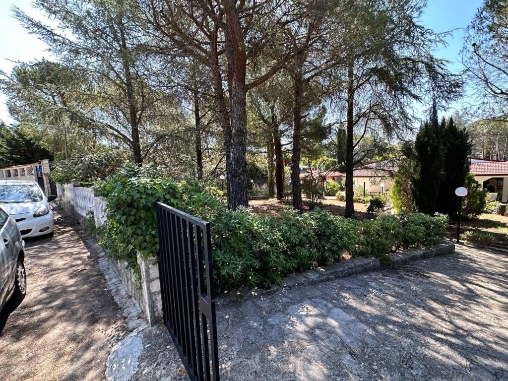 Villa a Cassano delle murge in Contrada Fra Diavolo - Foto 1