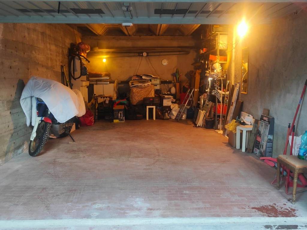 Box / garage a Aprica in Via Europa, 78 - Foto 2