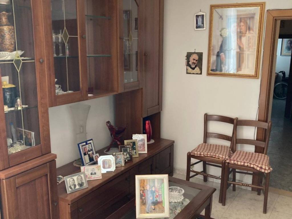 Casa indipendente a Ceglie messapica in Via Corridoni - Foto 3