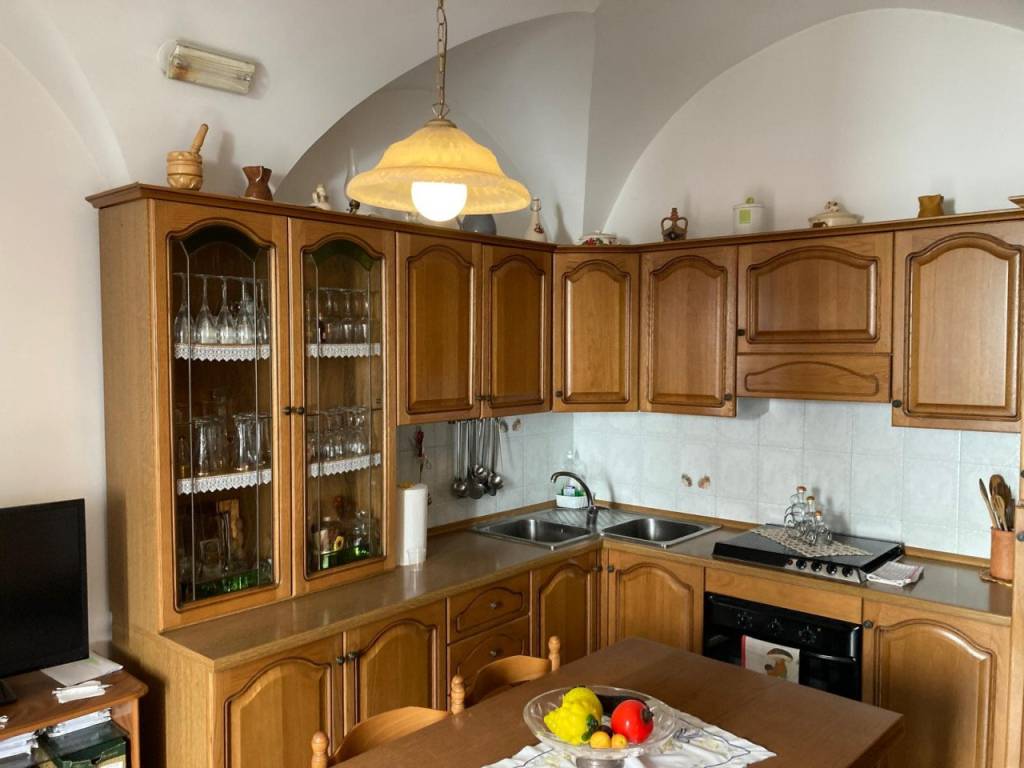 Casa indipendente a Ceglie messapica in Via Corridoni - Foto 5