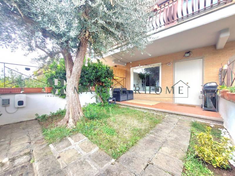 Appartamento a Roma in Via Villadossola, 51 - Foto 2