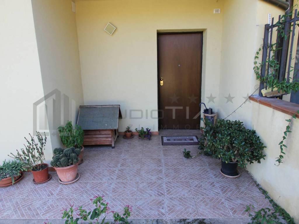Villa a Montalto uffugo in VIA GIOVANNI MALAGODI, 25 - Foto 5
