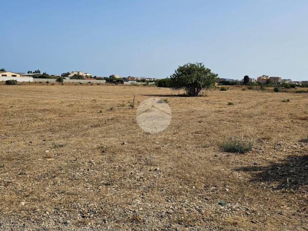 Terreno a Quartucciu in Via Paolo Borsellino - Foto 2