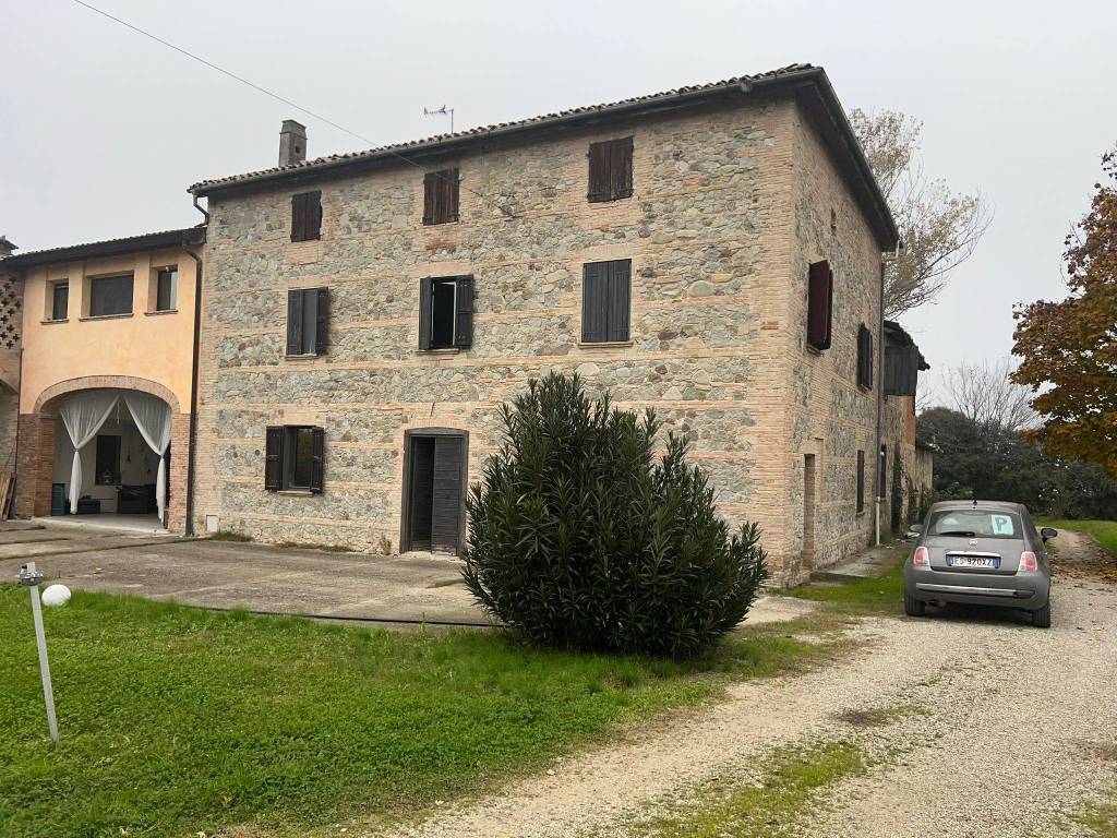 Rustico / casale a Parma in Strada Chiaviche, 120 - Foto 2