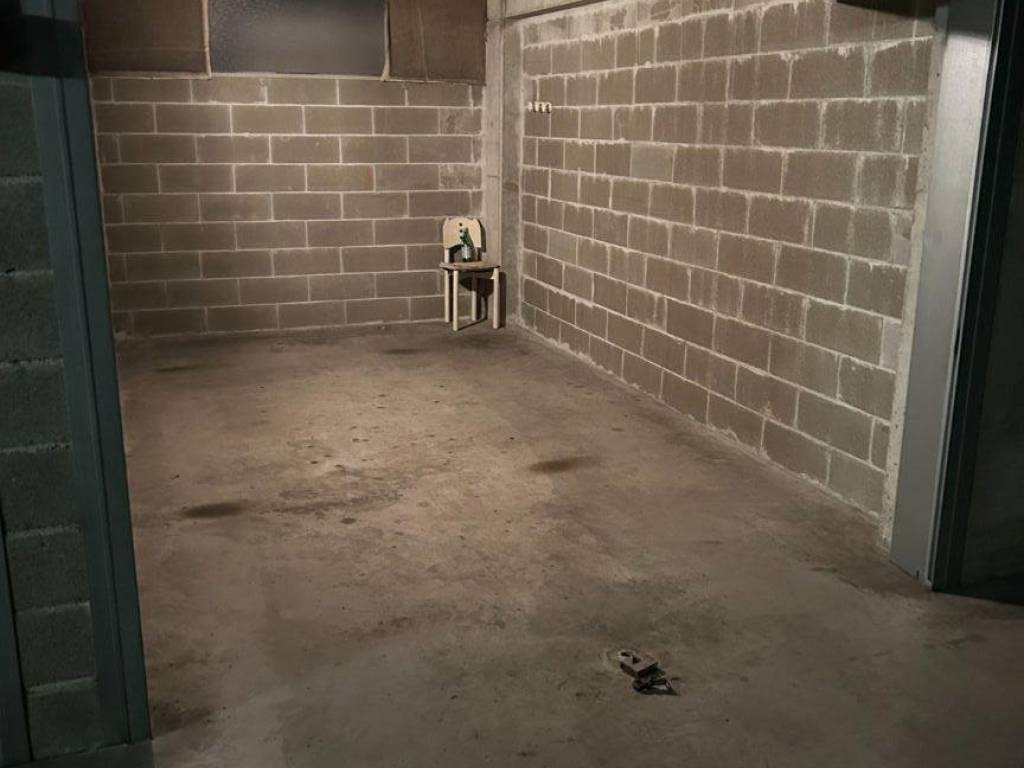 Box / garage a Savona in Via Luigi Pirandello - Foto 3