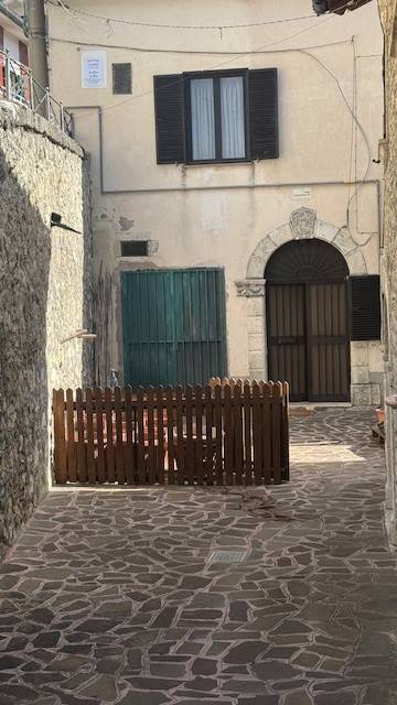 Casa indipendente a Tagliacozzo in Via Coda Bassa - Foto 2